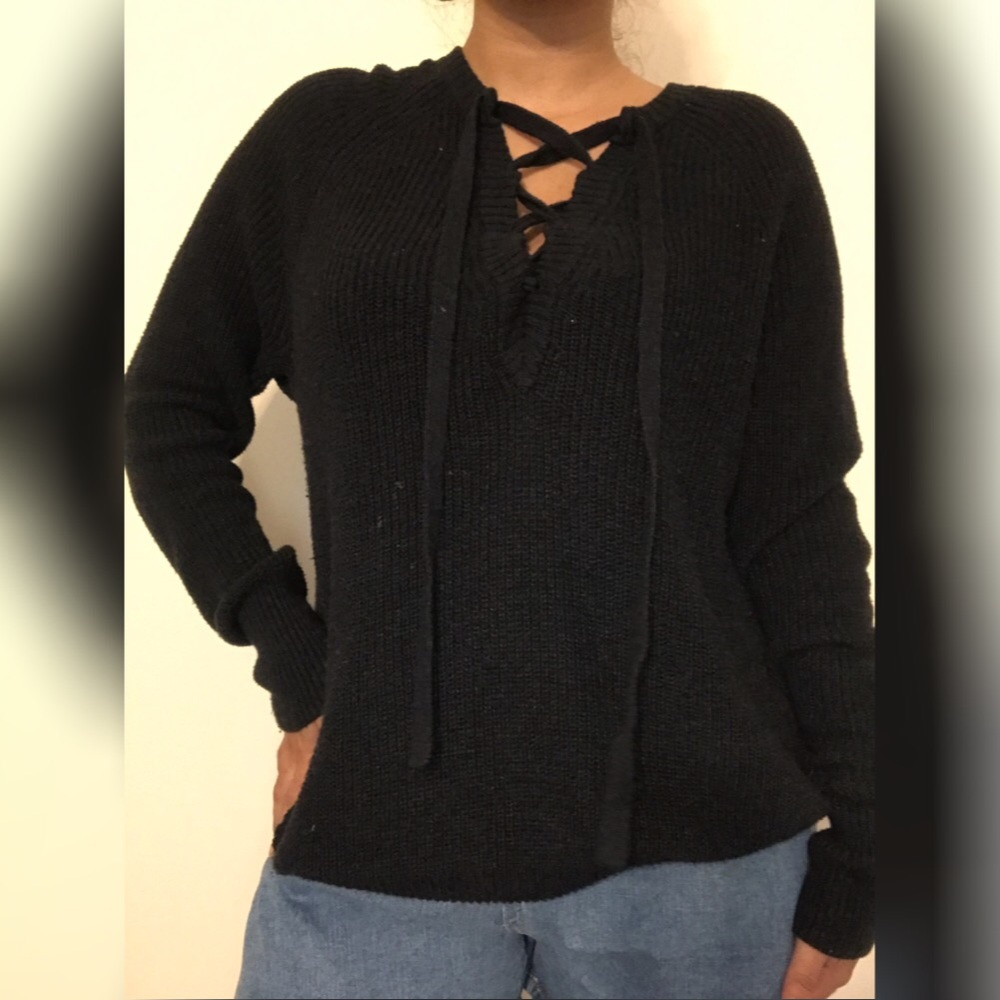 Navy drawstring ribbed sweater